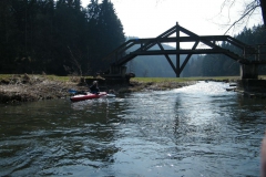 Anpaddeln auf der Orke im März 2012